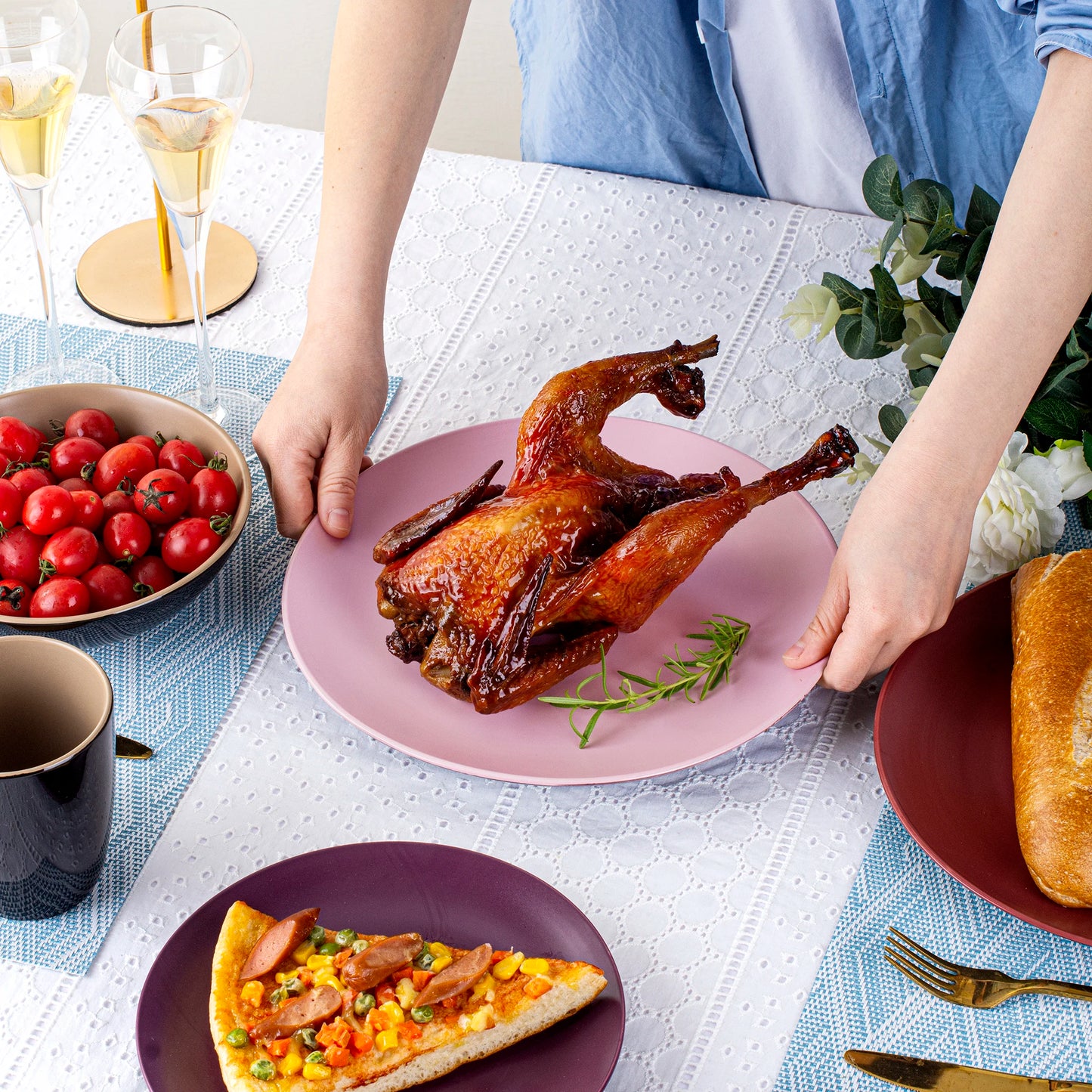 Ensemble Assiettes Tasses & Bols ronds Bi-chromatique