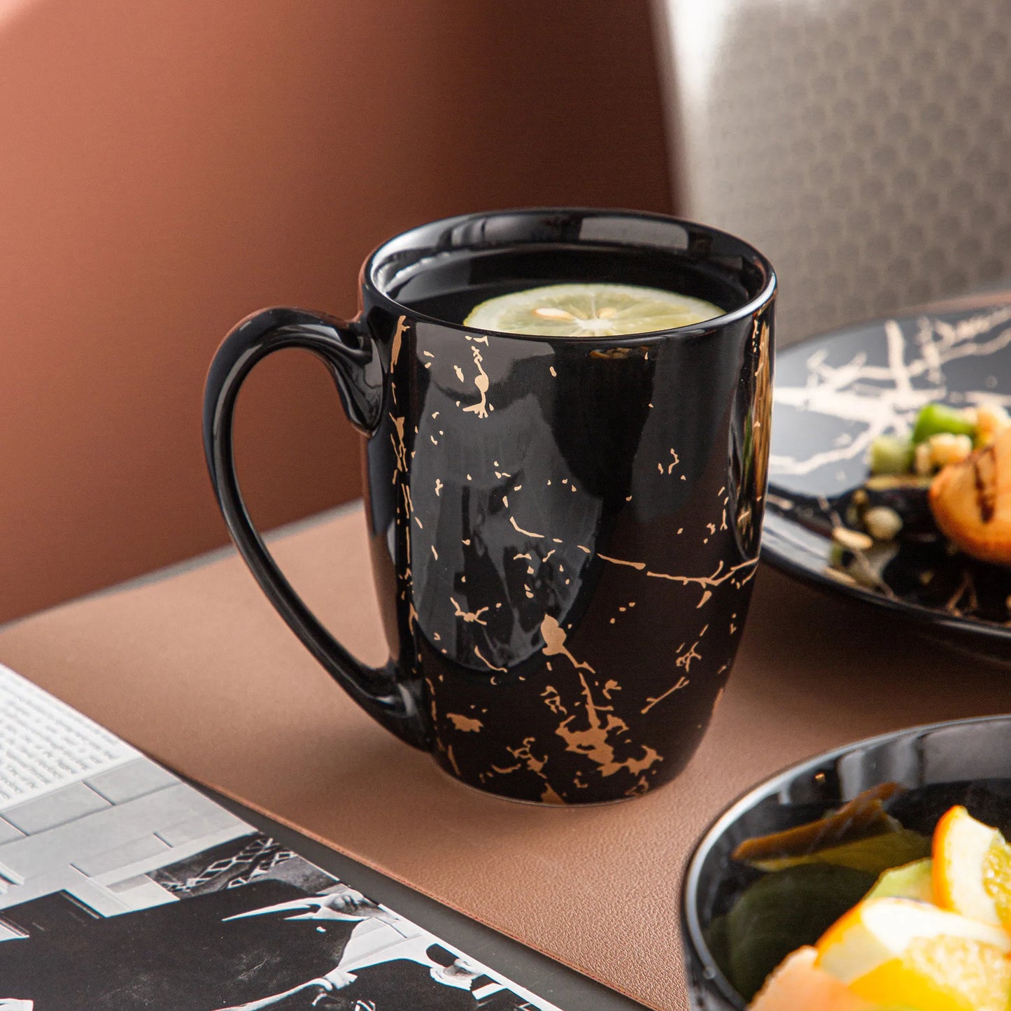 Ensemble Assiettes Tasses & Bols Noir Marbelé
